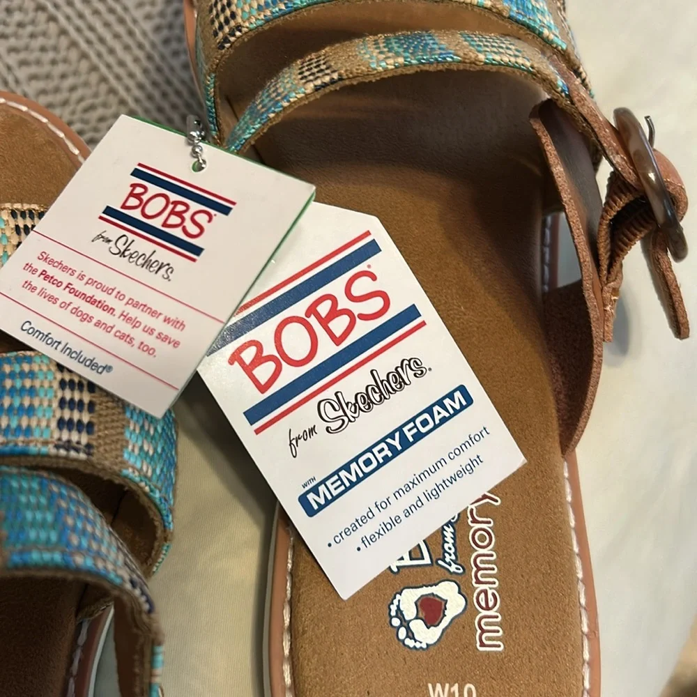 New with tags Bobs size w10 sandals - Picture 3 of 5